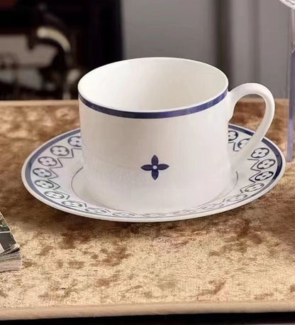 اكواب كابتشينو او شاي